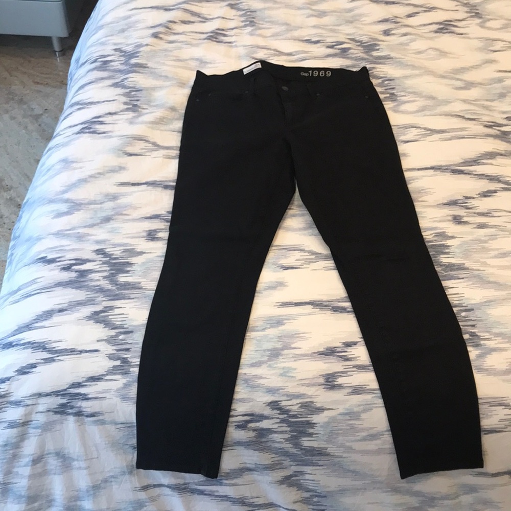 Gap Legging Jean size 30r